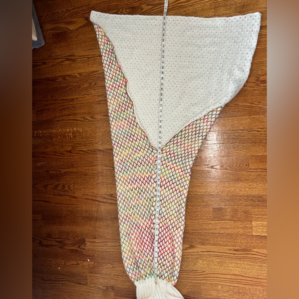 Mermaid Tale Crochet Blanket - Picture 7 of 12